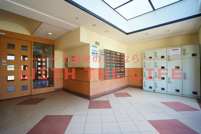 ロビー　建物の内部です