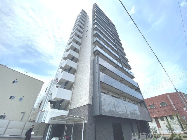 建物外観　スタイリッシュな外観です！