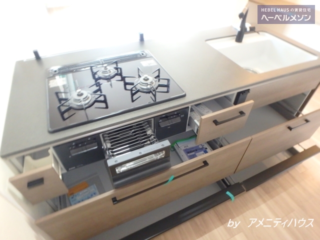 キッチン　[参考]同建築会社ヘーベルメゾンの施工例（現況優先）