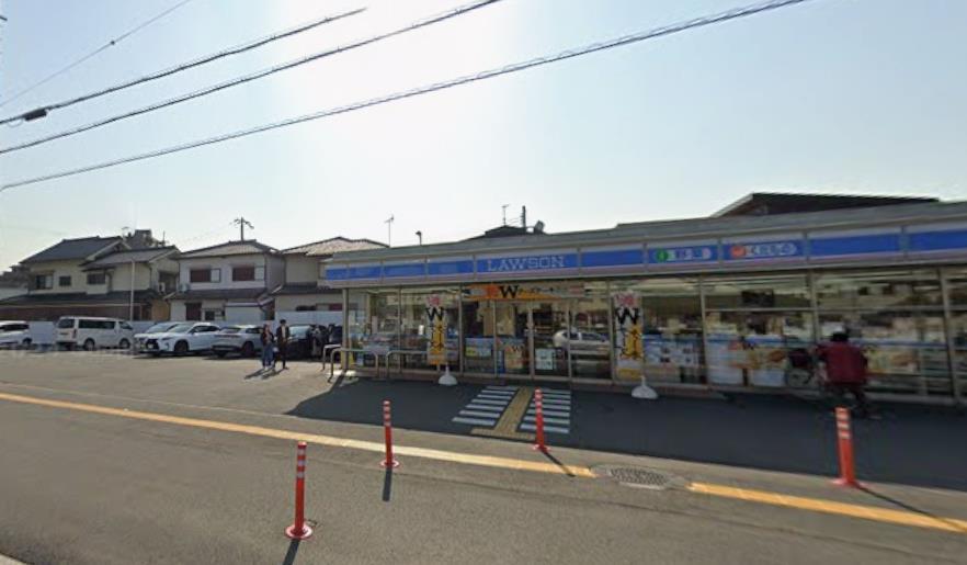 コンビニ　ローソン（コンビニ）まで500m