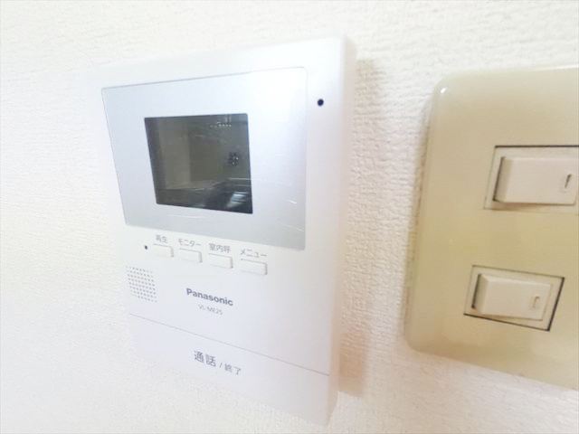 セキュリティ　訪問者の確認が出来て安心のTVモニターホン