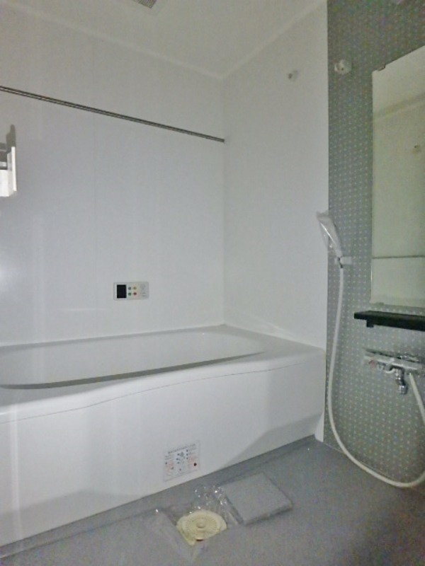 バス・シャワールーム　図面と現状に相違がある場合には現状を優先