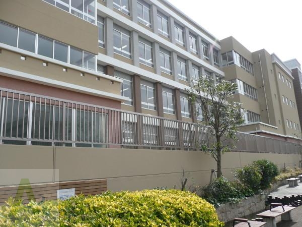 小学校　神戸市立夢野の丘小学校（小学校）まで580m