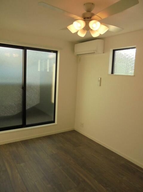 居室・リビング　開放感のあるゆったりとしたお部屋です♪