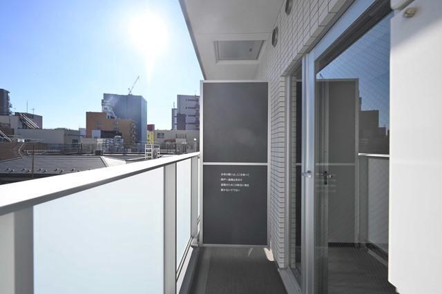 バルコニー　その他　設備