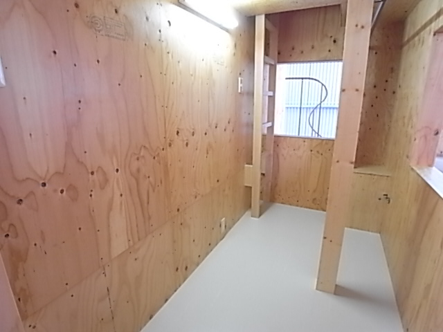 収納　ウォークインクローゼットもちょっと変わった感じ＾＾