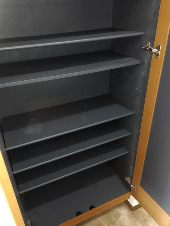 収納　シューズボックス