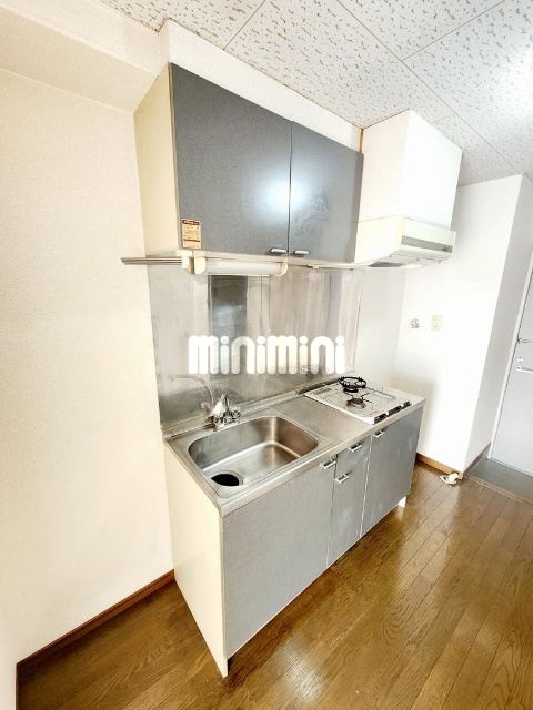 キッチン　同物件別室のイメージ写真