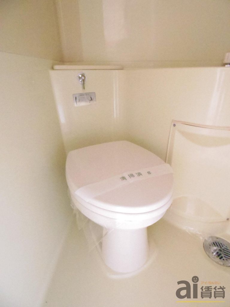 トイレ　※別号室写真です