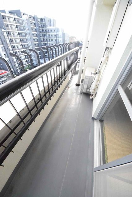 バルコニー　室内・室内設備