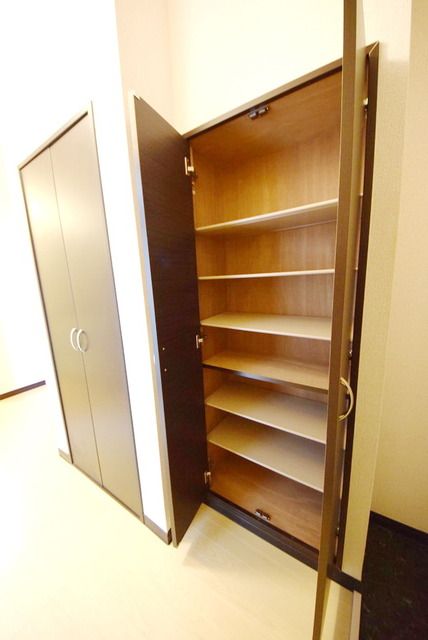 その他設備　シューズボックス