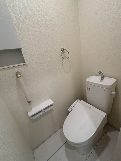 トイレ　１階トイレ