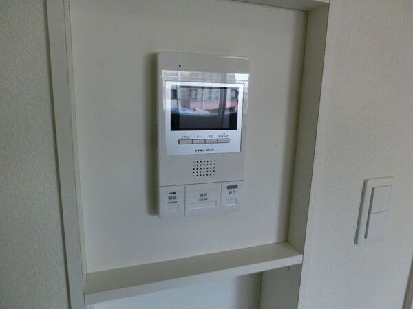 セキュリティ　モニター付きインターホン
