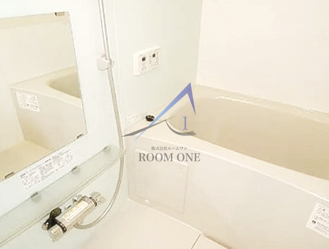 バス・シャワールーム　お風呂です。