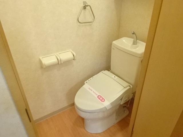 トイレ　シャワー付トイレ