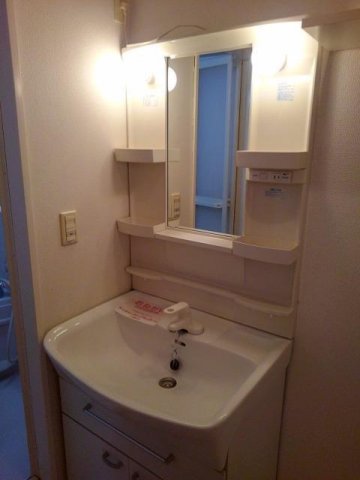 洗面設備　広い洗面スペース