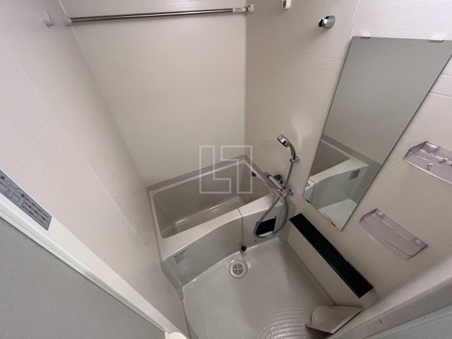 バス・シャワールーム　プレサンス四天王寺前夕陽ヶ丘凛宮　浴室