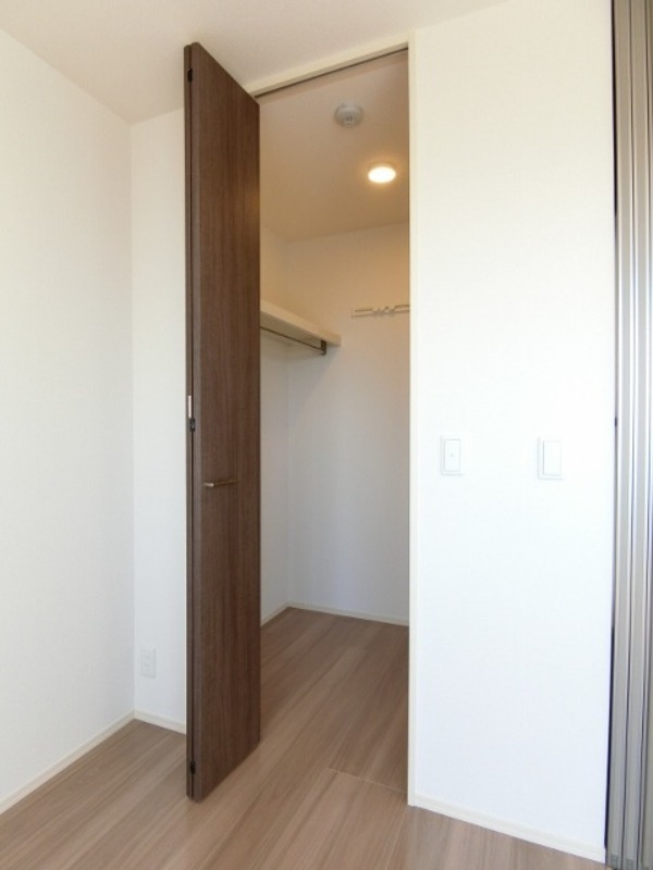 収納　図面と現状に相違がある場合には現状を優先