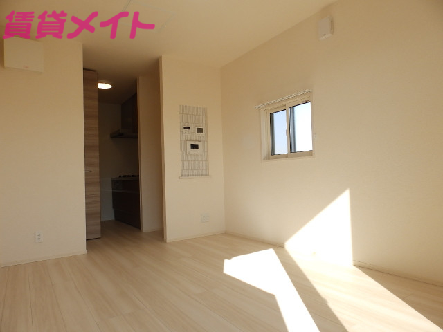 居室・リビング　別部屋同タイプ