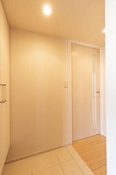 玄関　（別タイプ参考写真）ＪＰ　ｎｏｉｅ　小石川富坂　文京区小石川