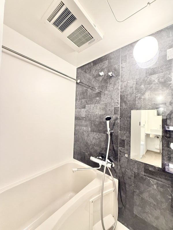 バス・シャワールーム　ホテルライクな空間