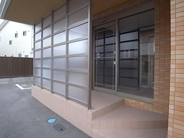 エントランス　エントランス部分