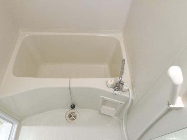 バス・シャワールーム　バス・トイレ別