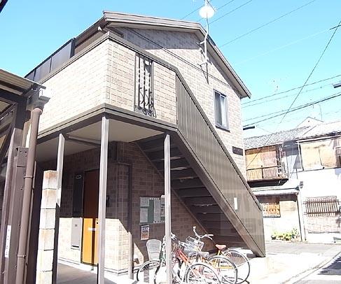 建物外観　鞍馬口のお部屋探しはアパマンショップ北大路店まで