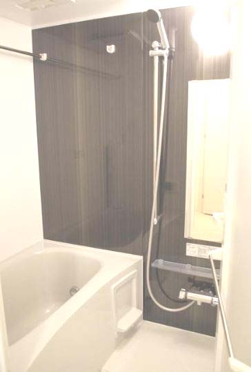 バス・シャワールーム　★浴室乾燥機+追炊機能付き★