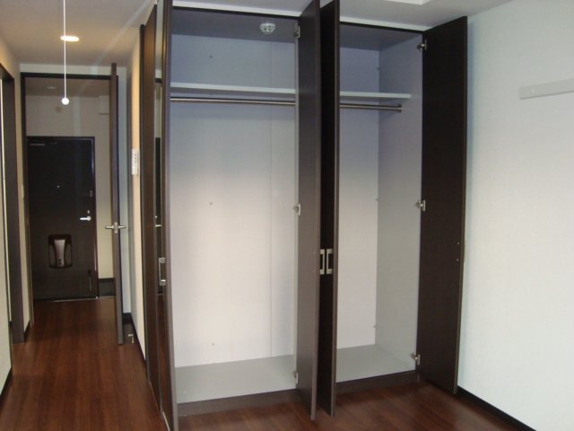 収納　クローゼット