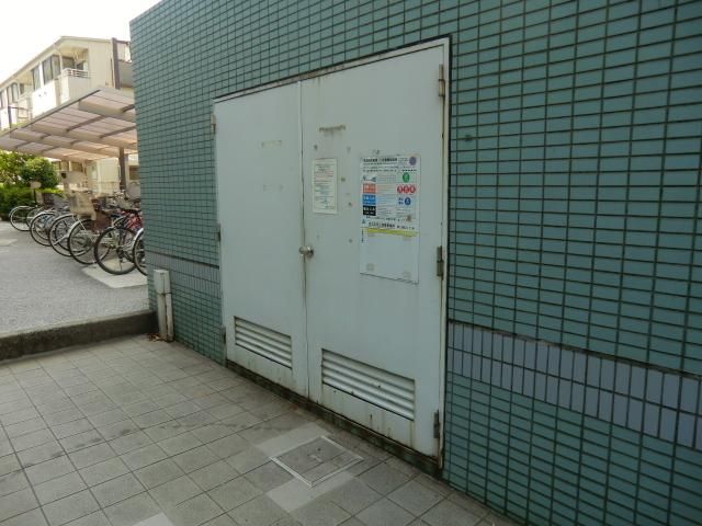 その他　敷地内にゴミ置場