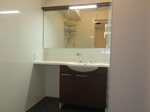 洗面設備　洗髪洗面化粧台