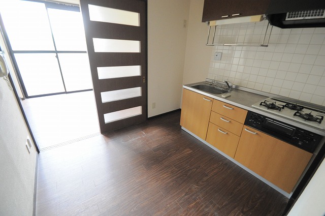 キッチン　※他部屋参照画像※