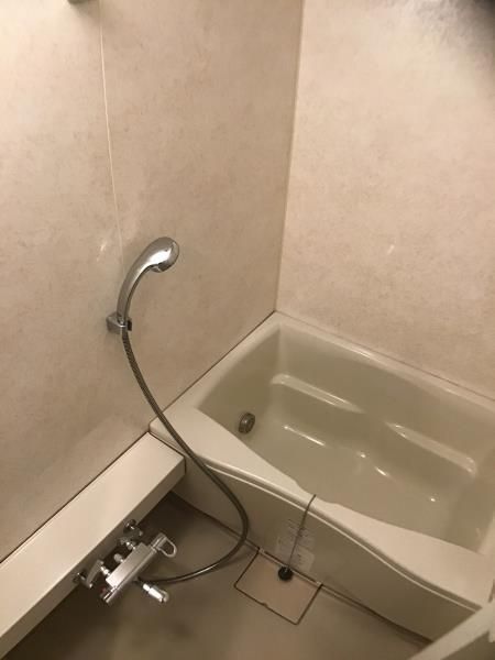 バス・シャワールーム　★広々バスルーム★