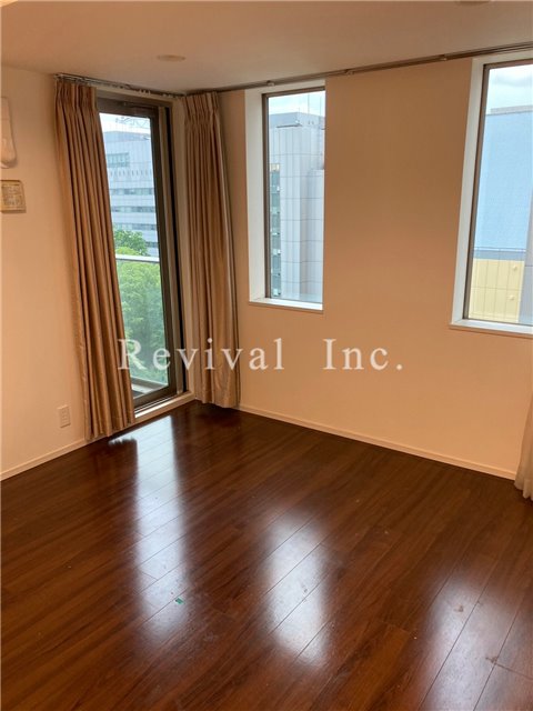 その他部屋・スペース　梁の少ない寝室