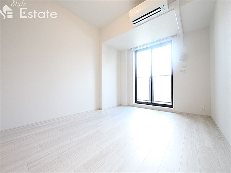 居室・リビング　内装