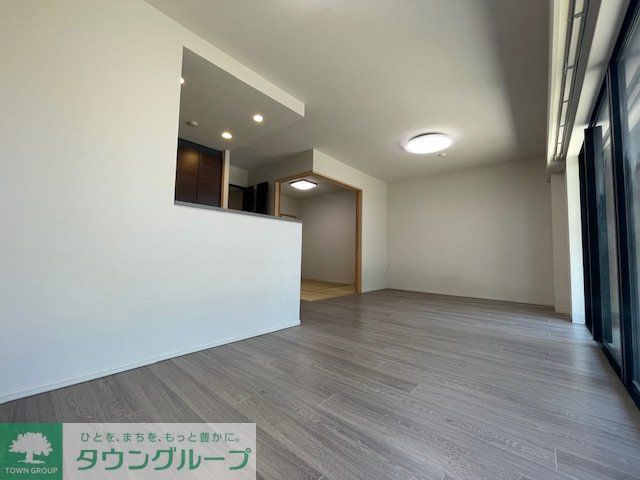 バルコニー　建物外観　※2021年3月の写真