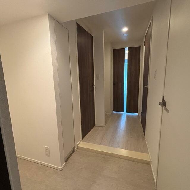 玄関　※写真は同タイプ住戸です。