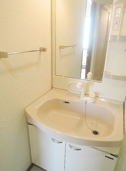 洗面設備　身支度に便利な洗面台♪