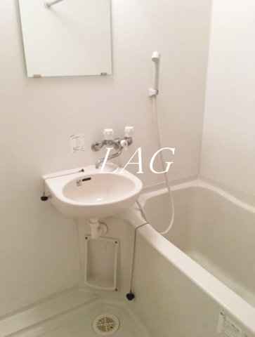 バス・シャワールーム　お風呂です。