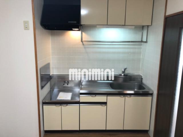 キッチン　まな板が置けるキッチンです