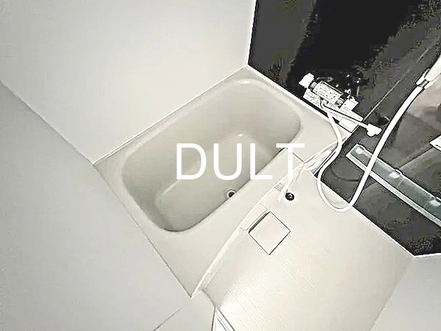 バス・シャワールーム　バスルームです。