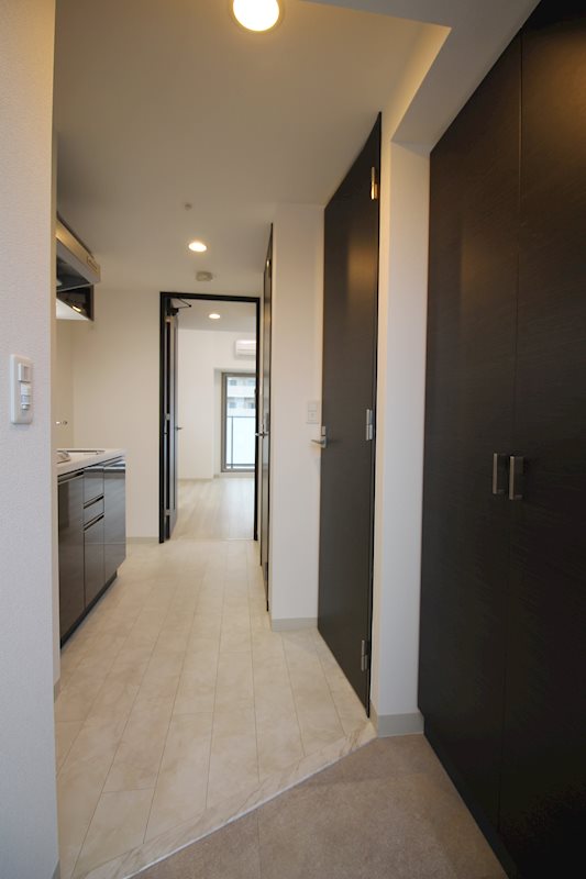 玄関　★見学予約受付中★