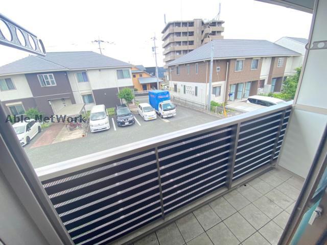 バルコニー　同型反転タイプ　現況優先