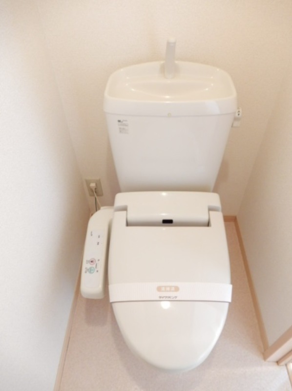 トイレ　図面と現状に相違がある場合には現状を優先