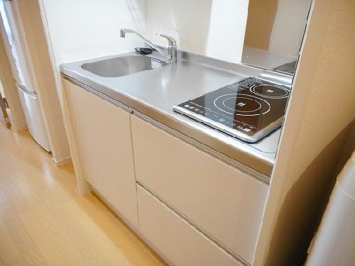 キッチン　シングルレバー設置　シンク広めです♪