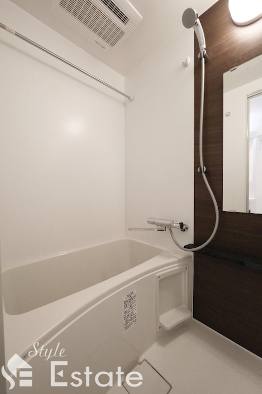 バス・シャワールーム　バスルーム　浴室乾燥