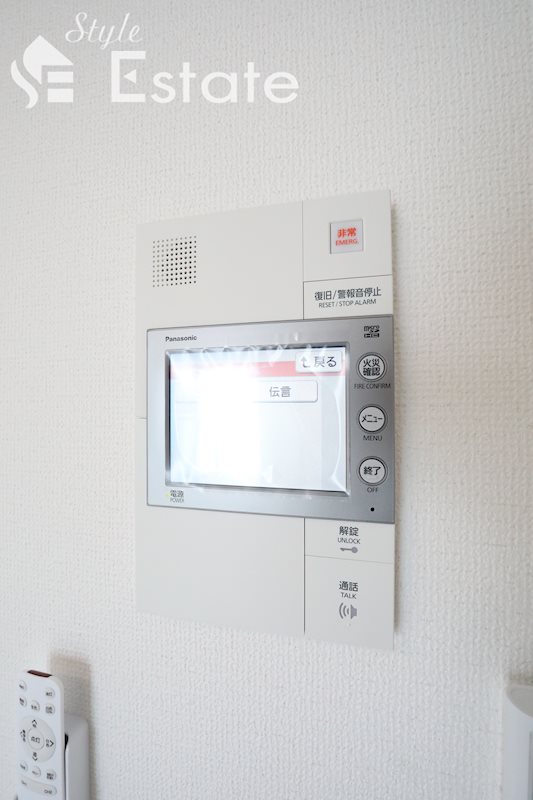 セキュリティ　モニター付きインターホン
