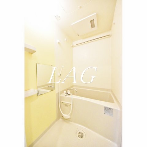 バス・シャワールーム　お風呂です。