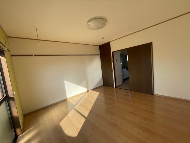 居室・リビング　※現況優先